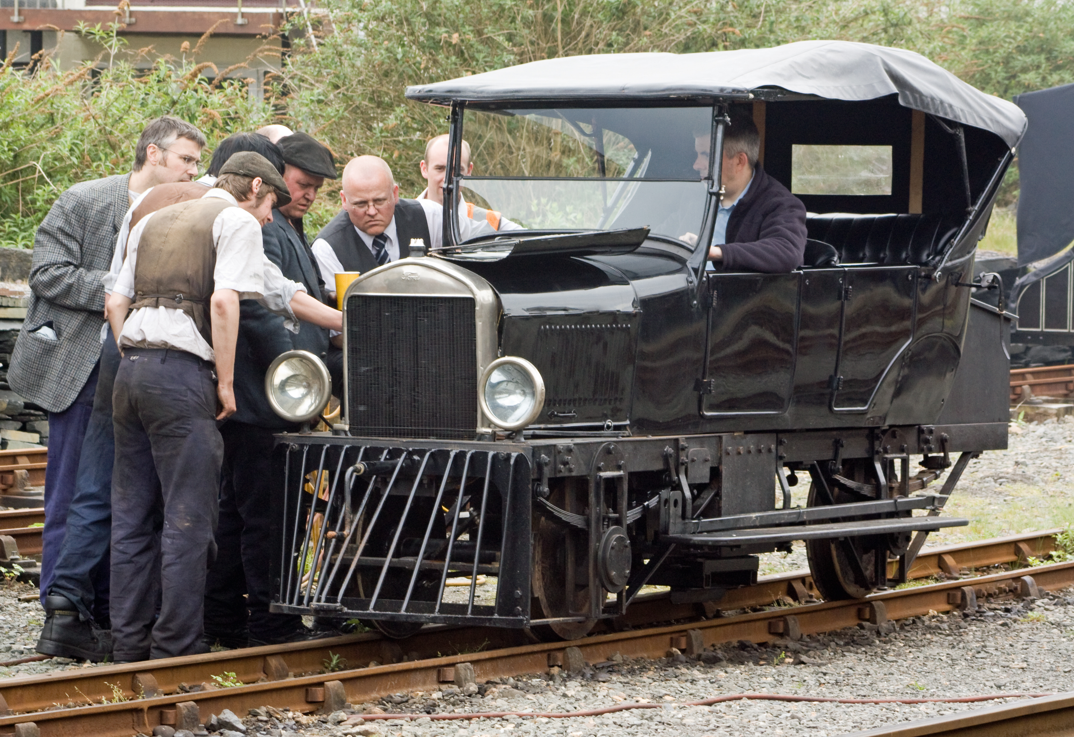 Rail-mounted Model T Ford